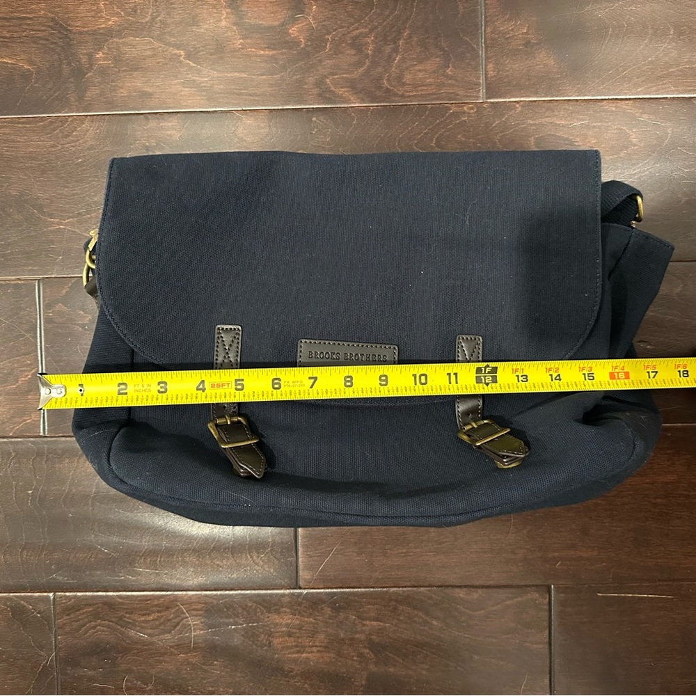 Brooks brothers messenger bag - Picture 12 of 12